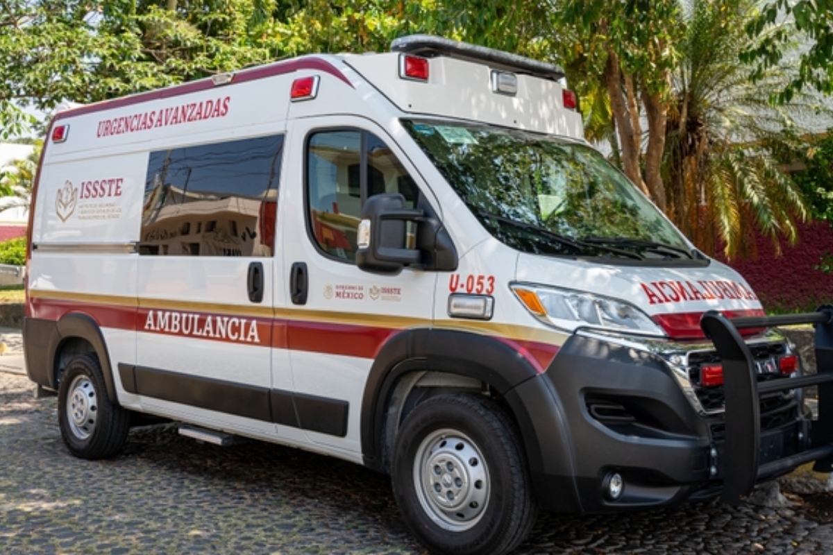 Una ambulancia de la CDMX tras llamado de emergencia
