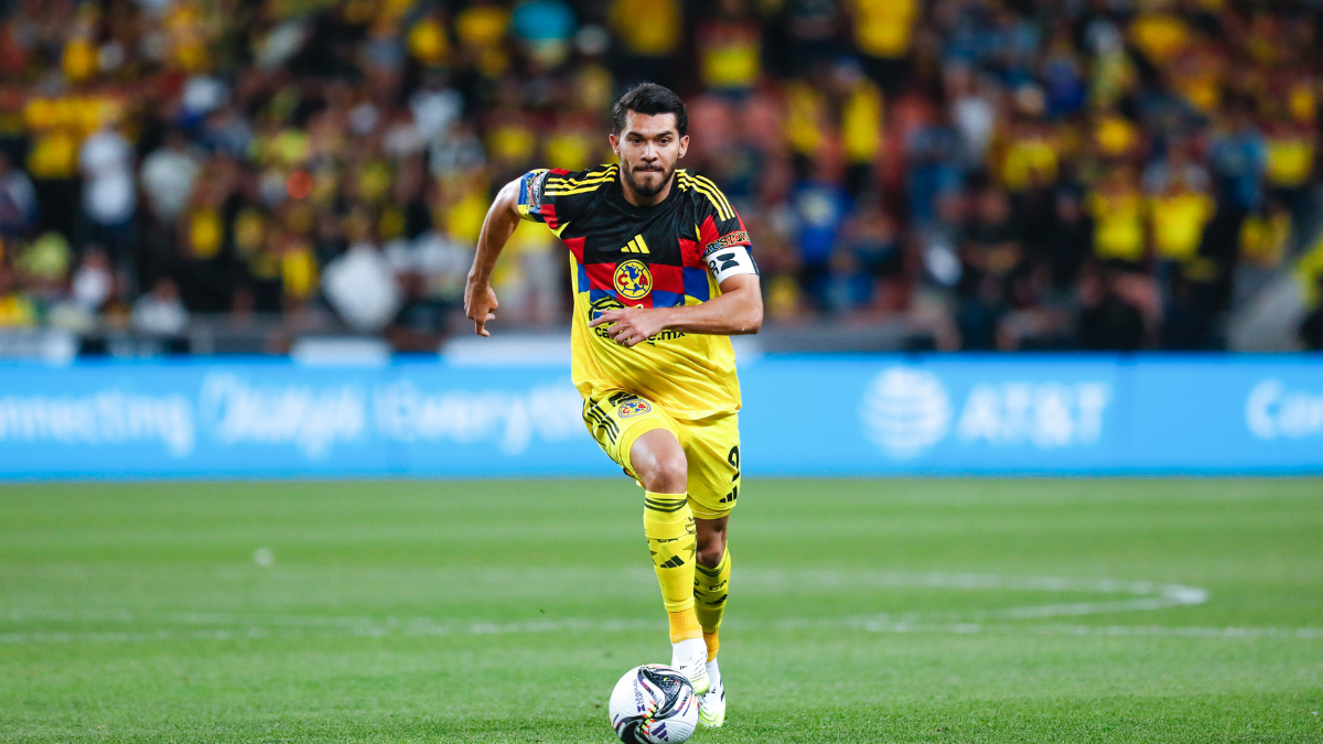 El América maneja con cautela el regreso de Henry Martín tras su lesión; su presencia en el Clásico Nacional ante Chivas se decidirá pronto.
