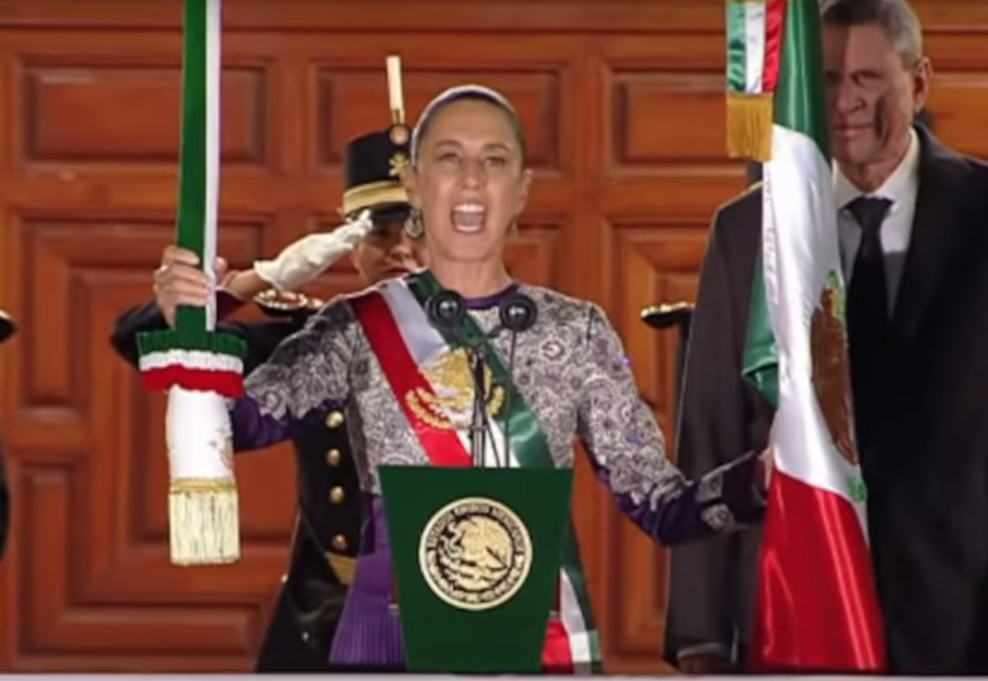 sheinbaum, grito, idependencia, mexico, mujer , Sheinbaum in Her First Independence Cry