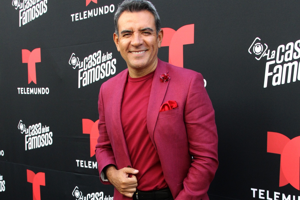 Héctor Sandarti, regreso, Hoy Día MundoNOW