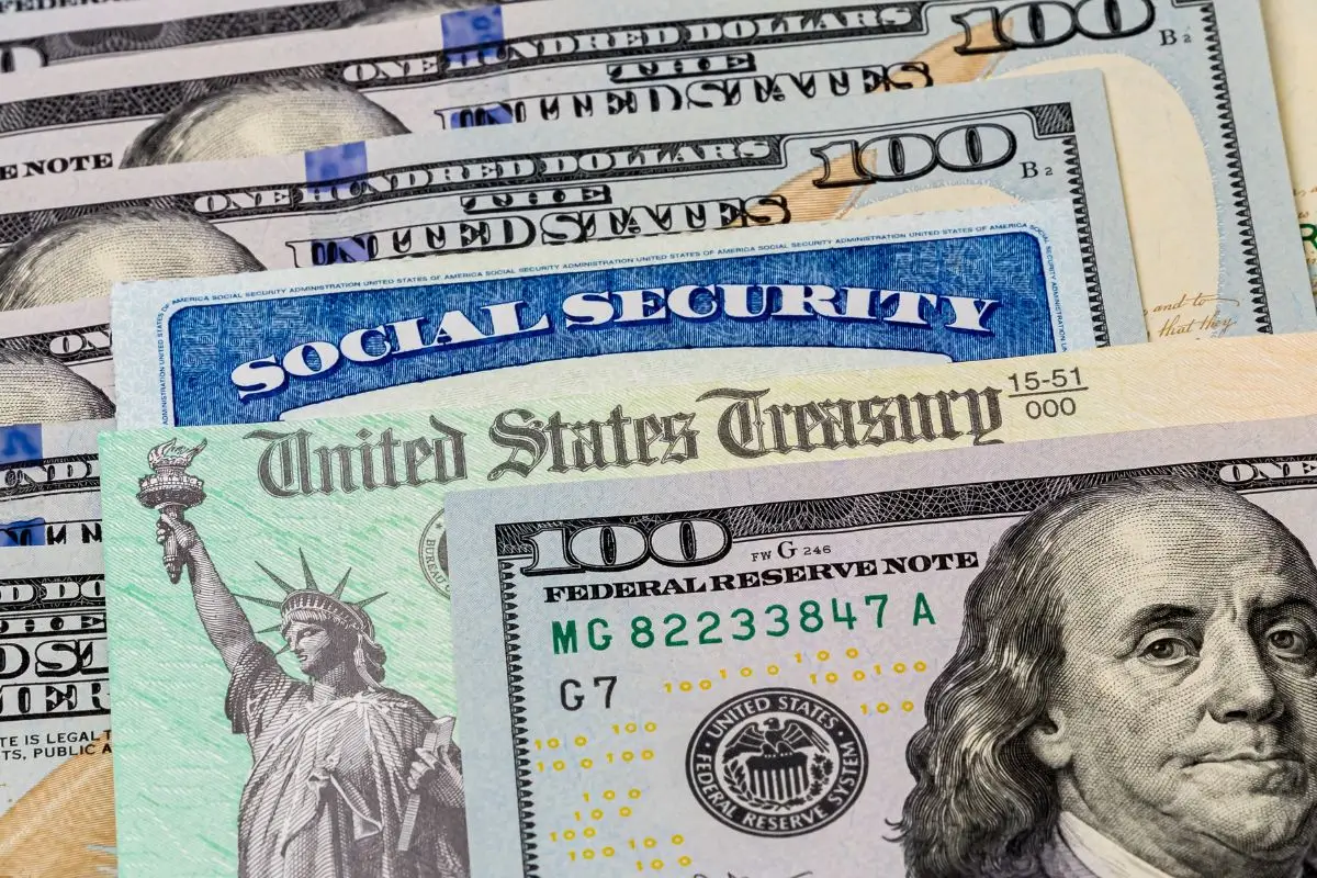 Cheques de Seguro Social de noviembre, First Social Security Check of November