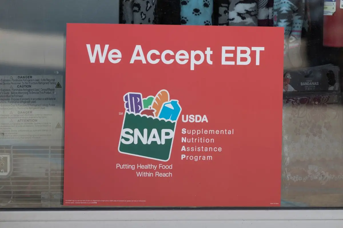 cupones de alimentos en riesgo, The federal government shutdown puts food stamps at risk