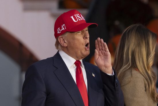 Cortometraje del gobierno de Trump lanza mensaje sobre la auto-deportación