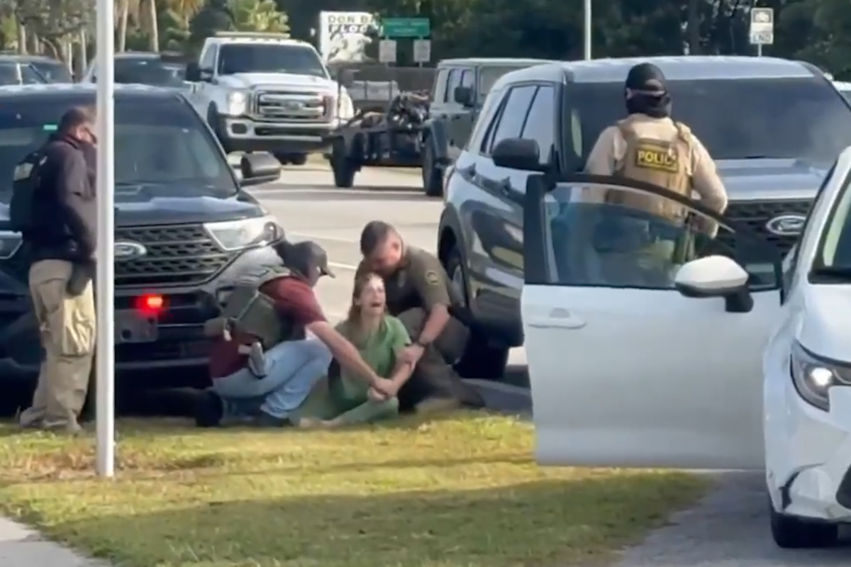 Mujer, CBP, video, US citizen arrest video raises questions