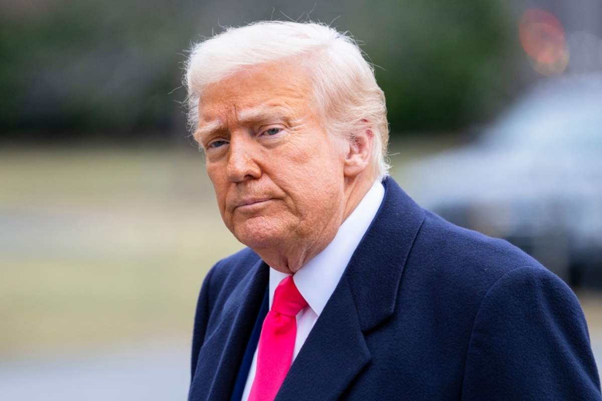 Trump arremete contra inmigrantes