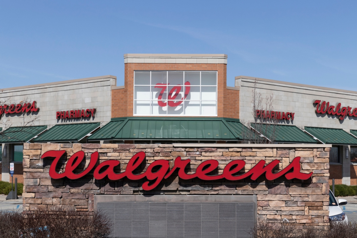 Walgreens confirma más cierres