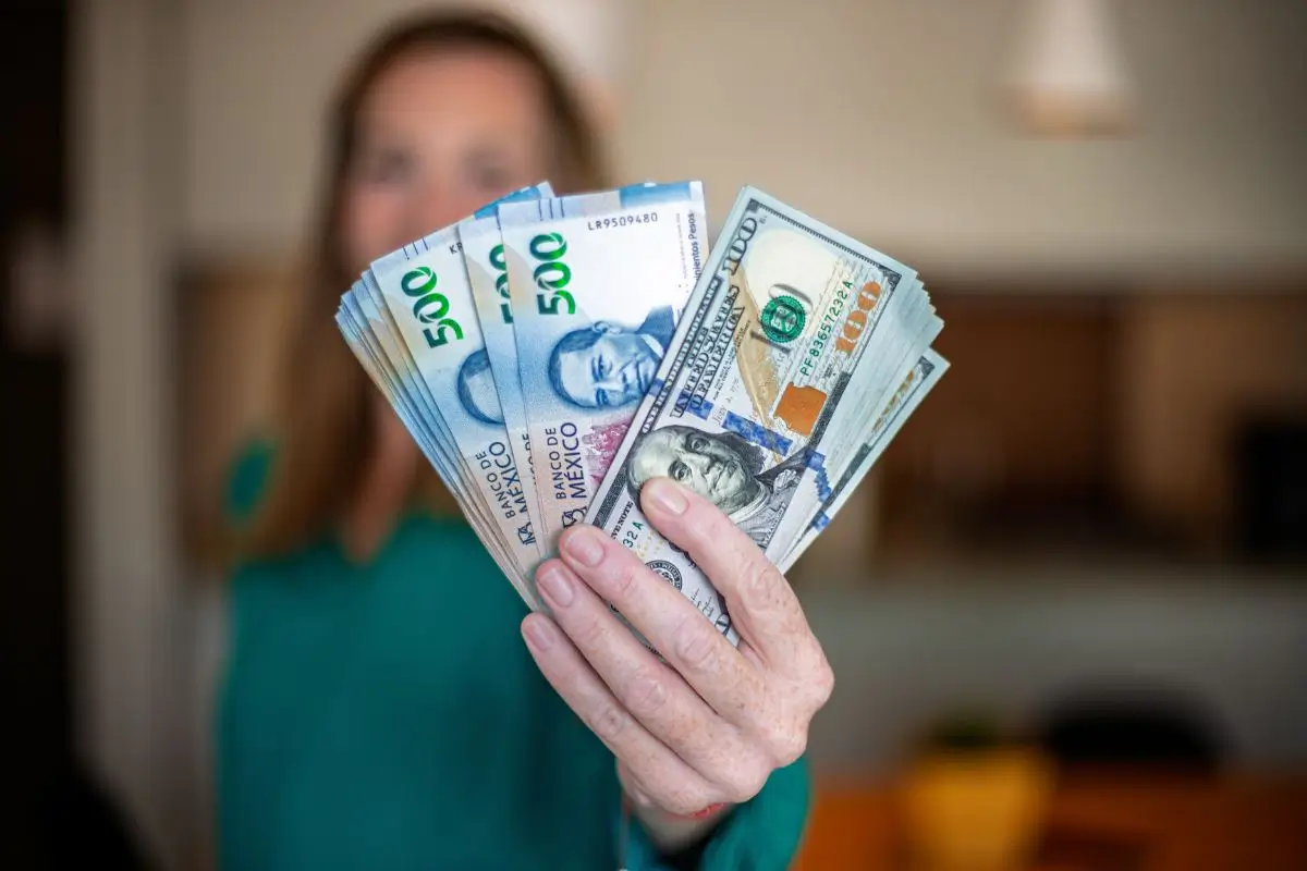 cómo está el dólar hoy en mexico