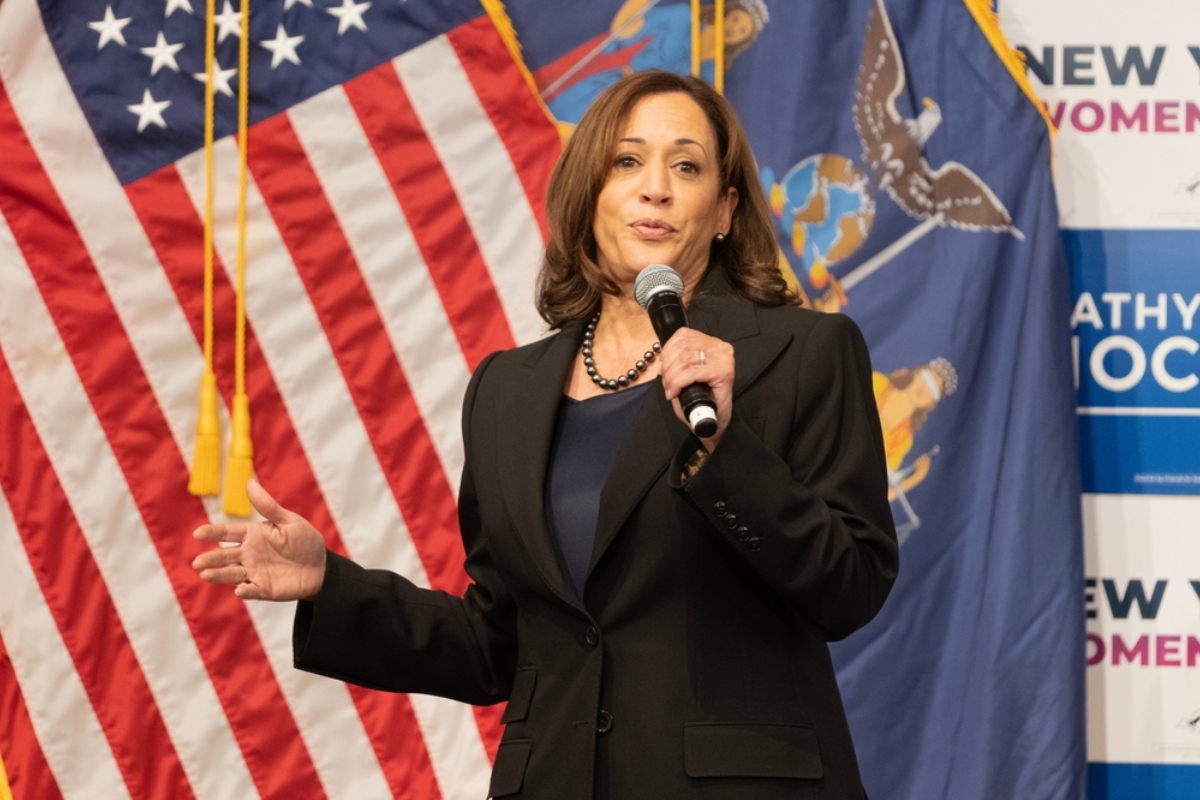 Kamala critica operativo en Caracas, Kamala Harris criticizes Caracas operation
