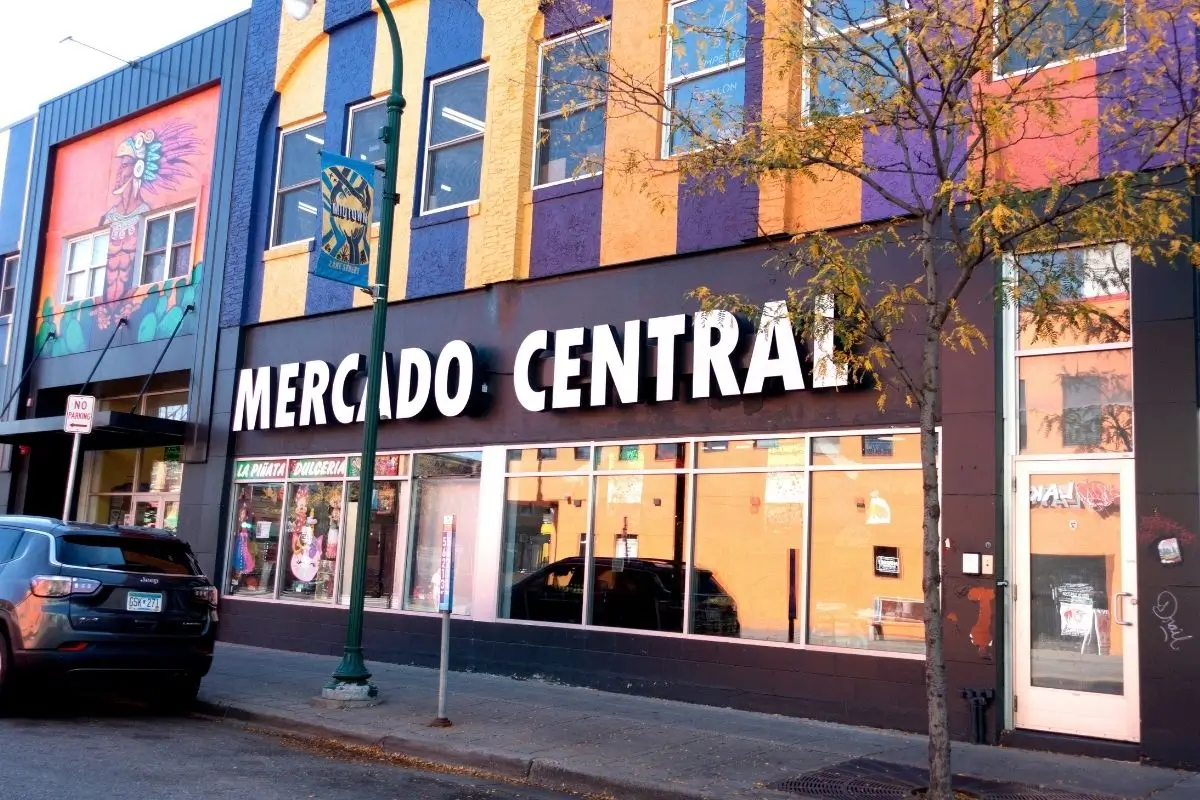 negocios latinos minneapolis