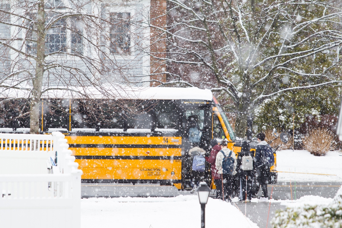 Tormenta de nieve en Nueva York pone en alerta a la ciudad