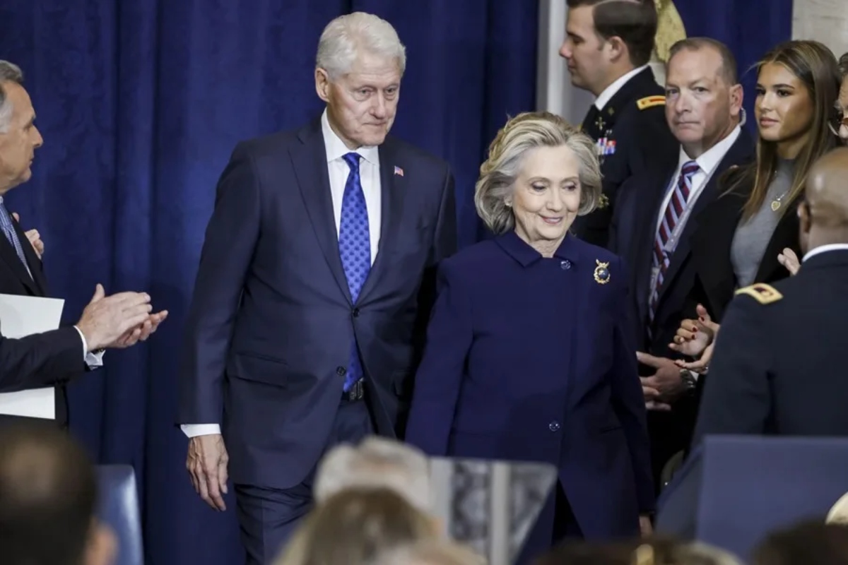 Clinton, Epstein, Congreso, MundoNOW