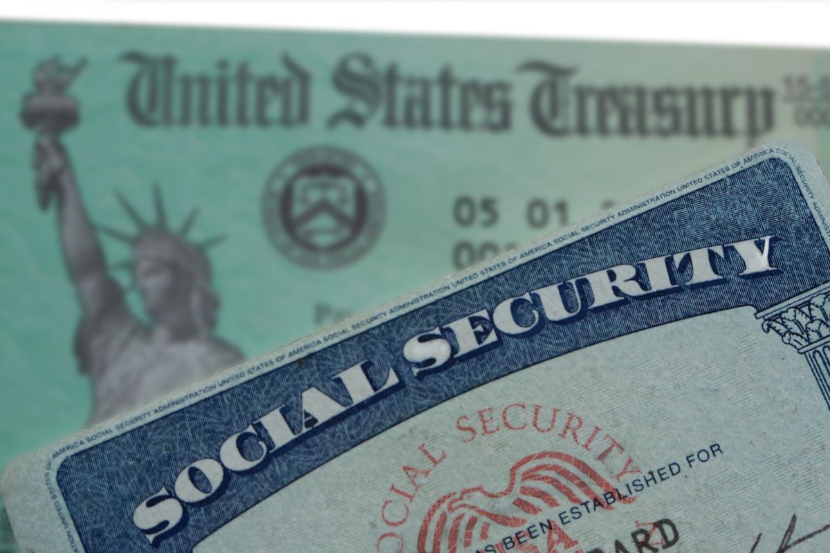 aumento del cheque, 4 Major Social Security Changes That Will Impact Your 2026 Checks