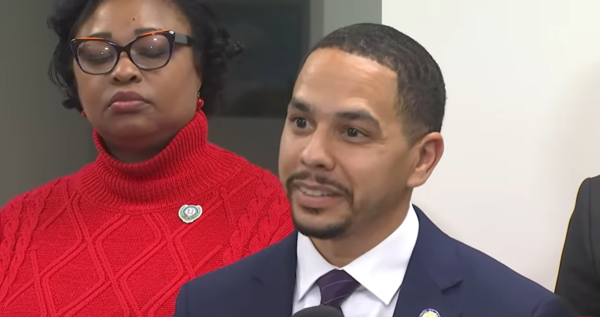 jaha, howard, senator, senador, georgia, ice, fulton