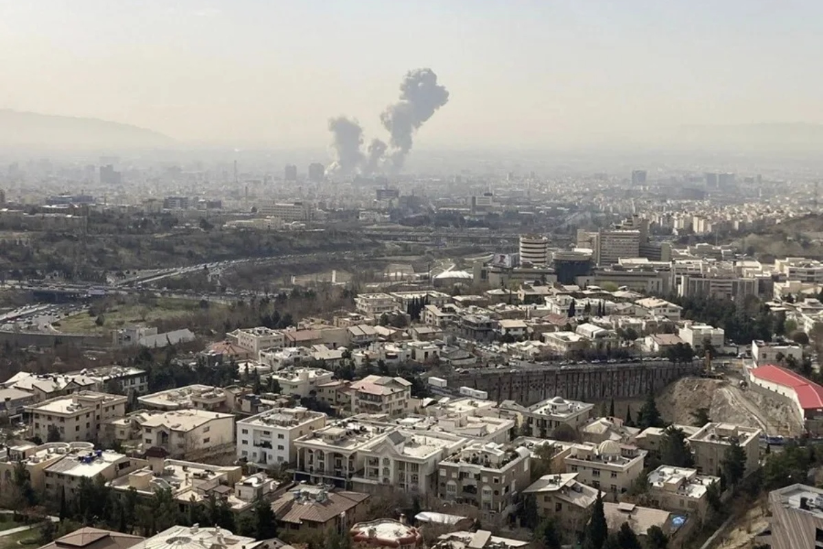 Irán, Ataques, Cierre aéreo MundoNOW